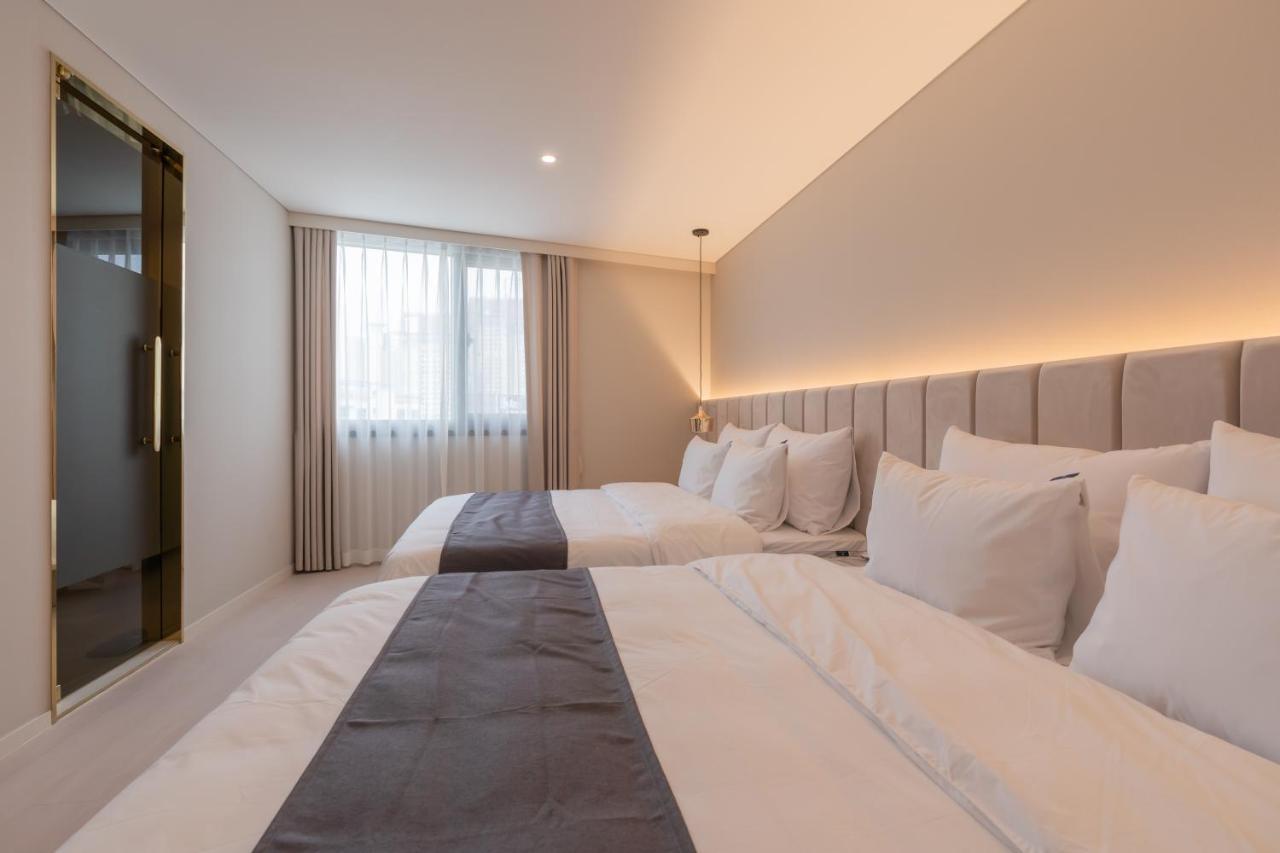 Denbasta Central Hotel Seomyeon Busan Exteriör bild
