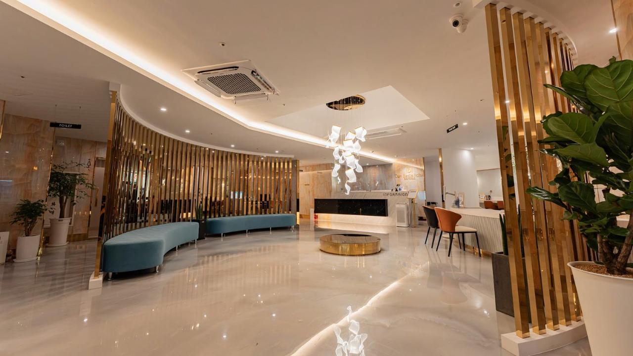 Denbasta Central Hotel Seomyeon Busan Exteriör bild