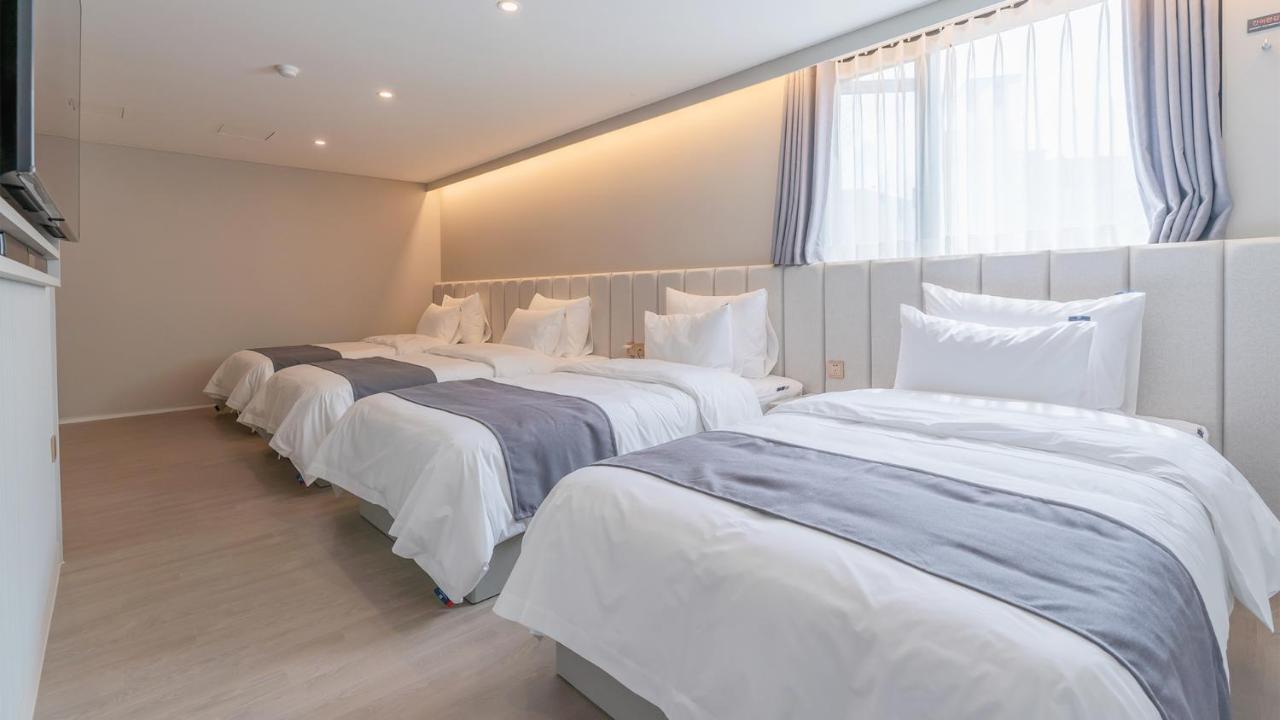 Denbasta Central Hotel Seomyeon Busan Exteriör bild